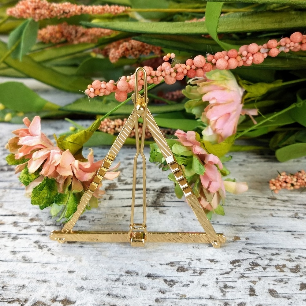 Golden Triangle Geometric Hair Barrette - Picture 3 of 7